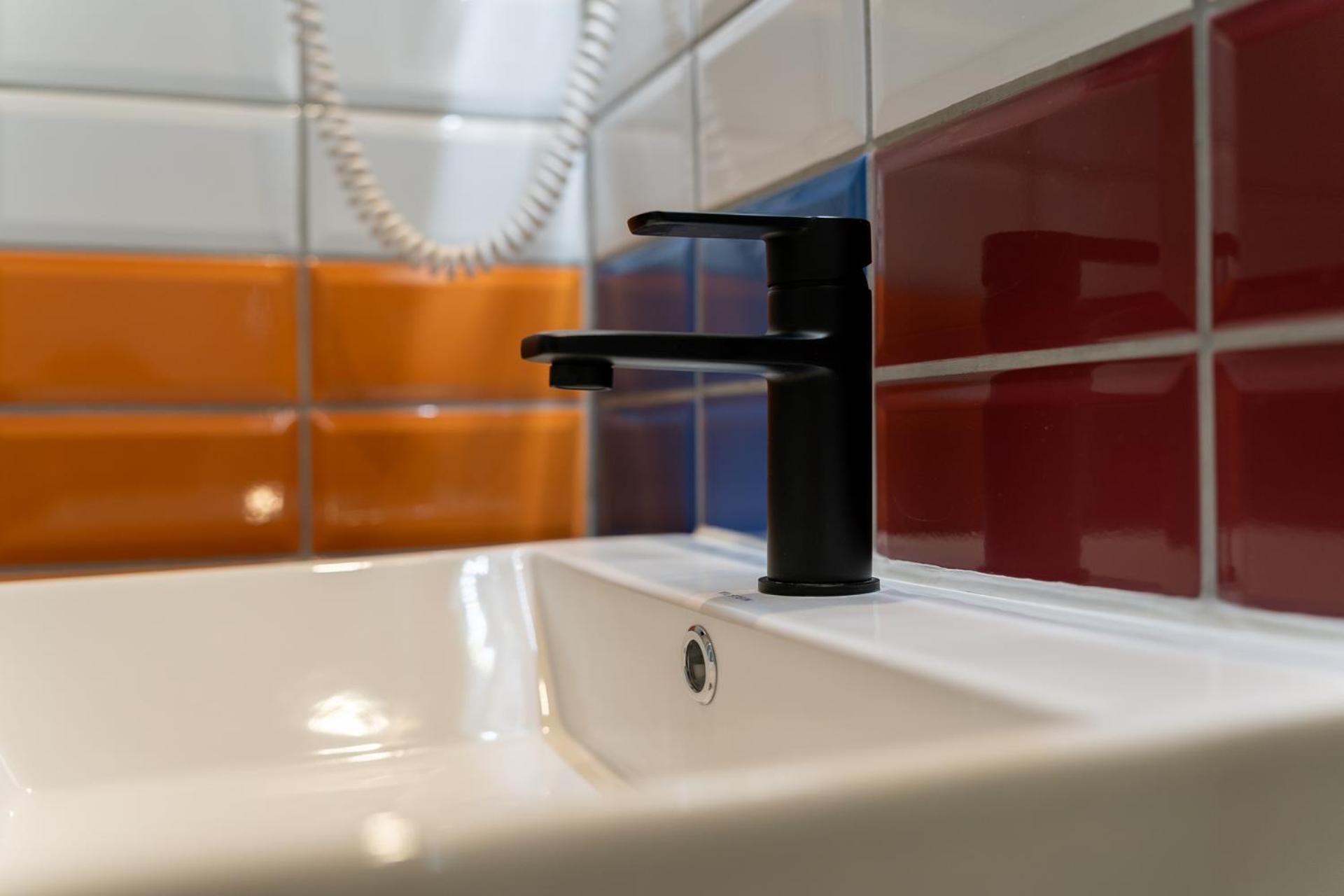 Mue Cubes - Capsule Hotel Basilej Exteriér fotografie